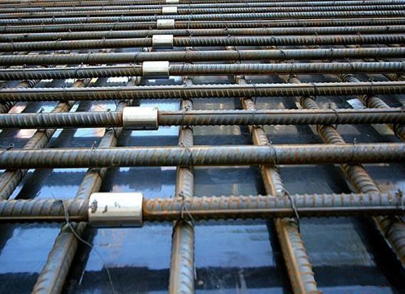 巴中为什么建楼房时，要在钢筋上加一排小圆环？原来作用这么大